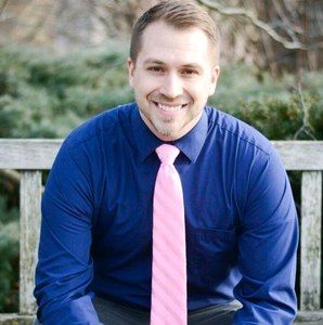 Meet your Posher, Derek